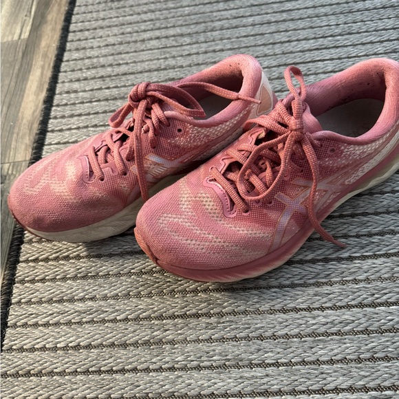 ASICS sneakers - Picture 6 of 10